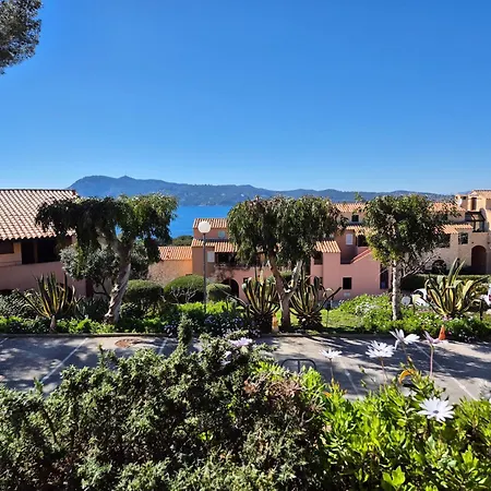 Grande Terrasse, Piscines, Tennis, Crique, Plage... *